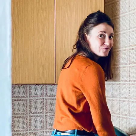 Ostloft - Plattenbauappartement In Апартаменты *