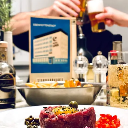 Ostloft - Plattenbauappartement In Апартаменты